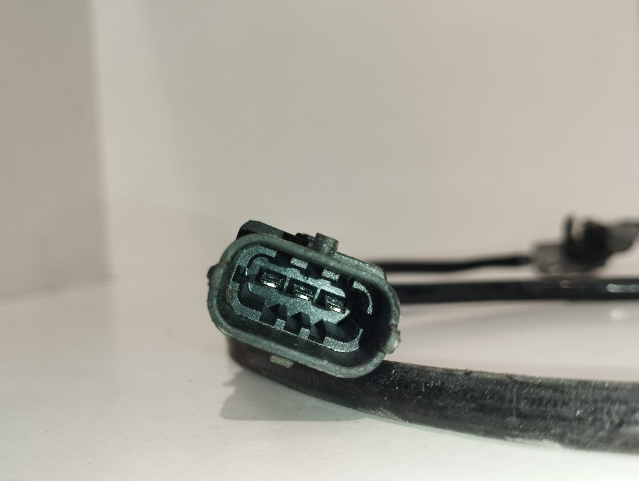 0281002213 (6) Sensor arbol levas 0281002213
